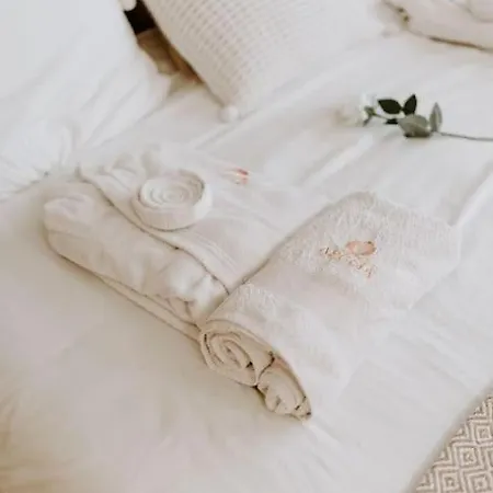 Апартаменты De Charme A L Italienne Avec Jacuzzi Tubize