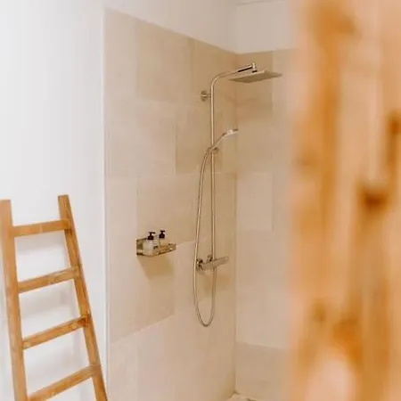 アパート De Charme Avec Jacuzzi Et Infrarouge Tubize