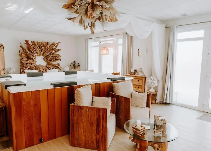 De Charme A L Italienne Avec Jacuzzi Apartment Tubize